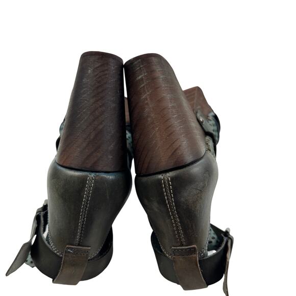 Free People Rendering Laser Cut Mesh Leather Boho Hippie Clog Women's Size 40/9 - Picture 5 of 11